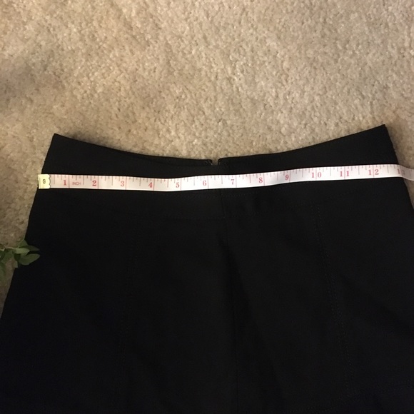 White House Black Market Fit and Flare Skirt - Picture 5 of 6